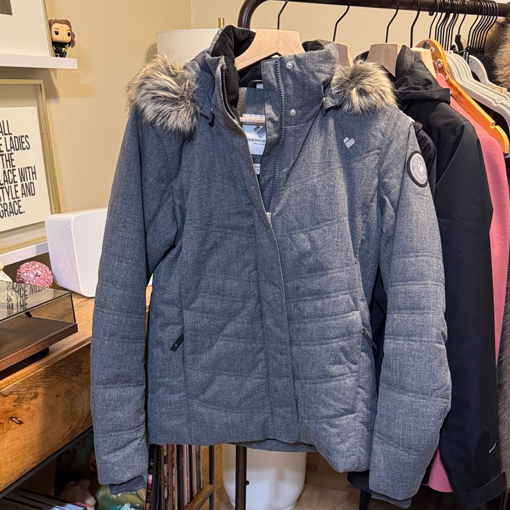 Obermeyer Women's Tuscany II Gray Jacket with Removable Faux Fur Hood